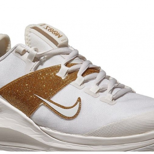 Nike Air Zoom Zero HC Beyaz-Metalik Sarı Kadın Tenis Ayakkabısı